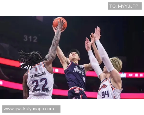 阿门特大学公开训练日吸引37名NBA球探现场观摩全美第四实力展示